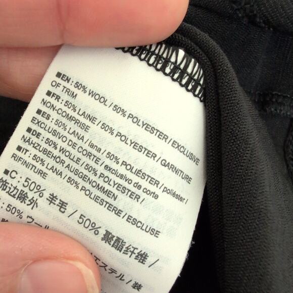 Arc'teryx Men's Top Medium Black Breathable Workout Shirt Short Sleeve Gorpcore - Picture 7 of 9